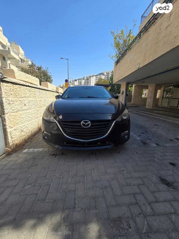 מאזדה 3