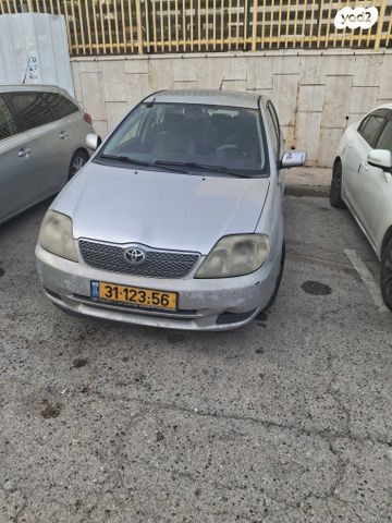 טויוטה קורולה