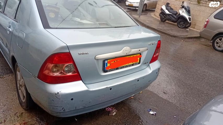 טויוטה קורולה