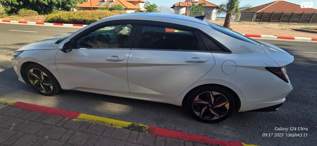 יונדאי אלנטרה