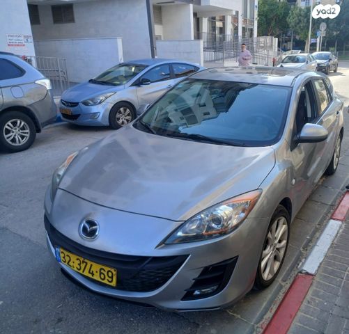 מודעת רכב מאזדה 3