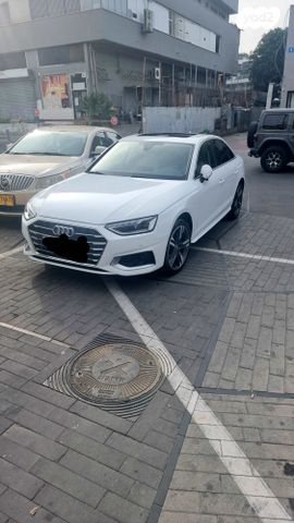 אאודי A4