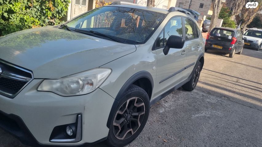 מודעת רכב סובארו XV