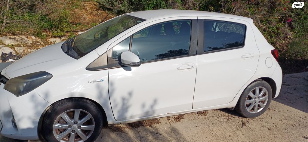 מודעת רכב טויוטה יאריס