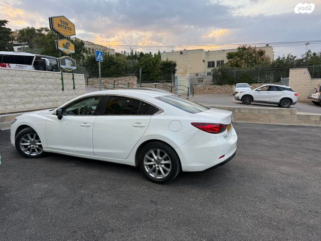 מאזדה 6