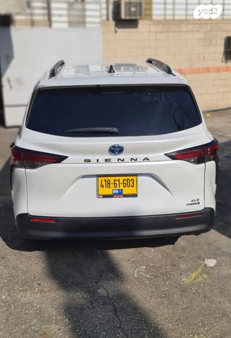 מודעת רכב טויוטה סיינה