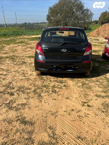 מודעת רכב יונדאי i20