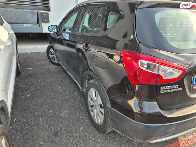 סוזוקי קרוסאובר