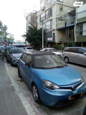 מודעת רכב אם ג'י MG3