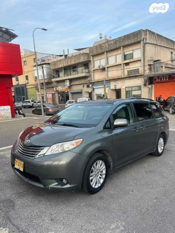 מודעת רכב טויוטה סיינה