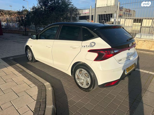 יונדאי i20