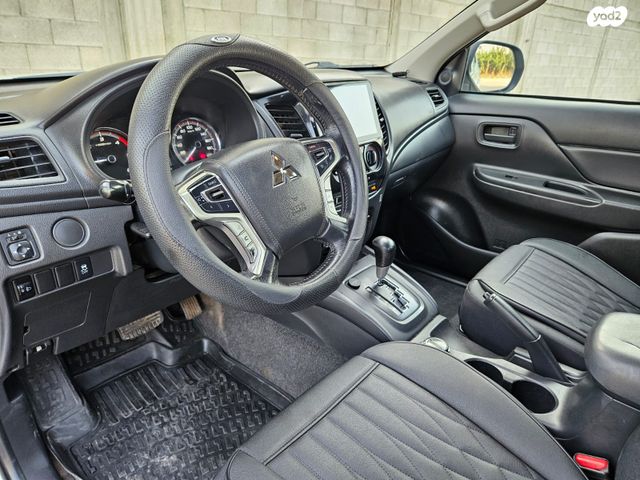 מיצובישי טרייטון / L200