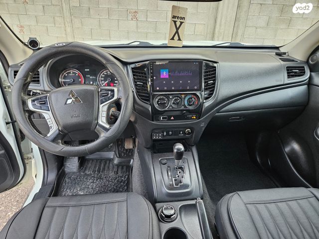 מיצובישי טרייטון / L200