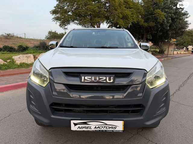 מודעת רכב איסוזו די-מקס 2