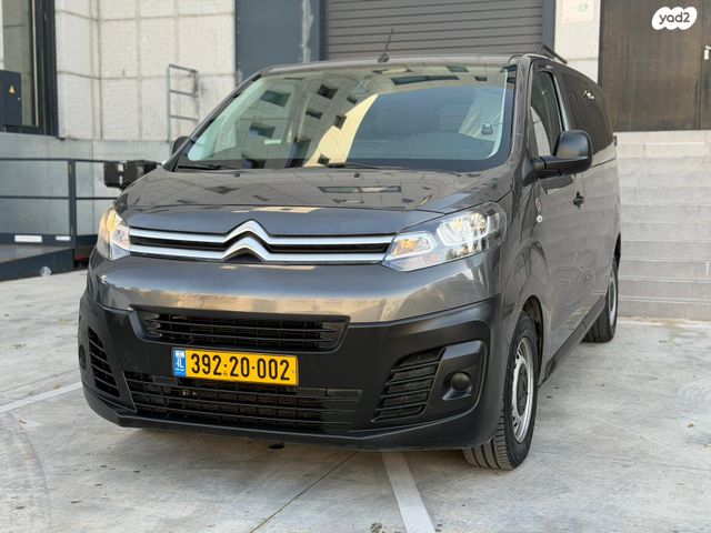 מודעת רכב סיטרואן ג'אמפי