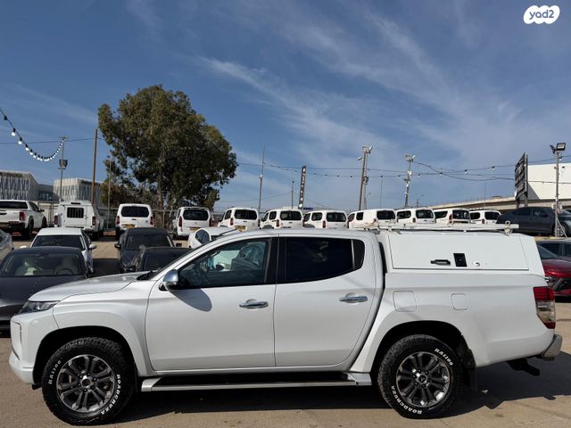 מיצובישי טרייטון / L200