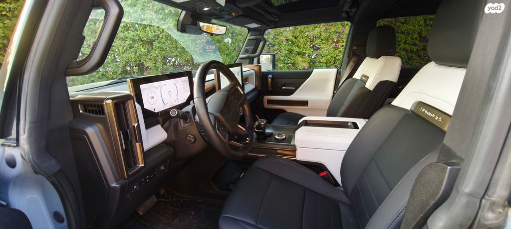 ג'י.אם.סי האמר EV