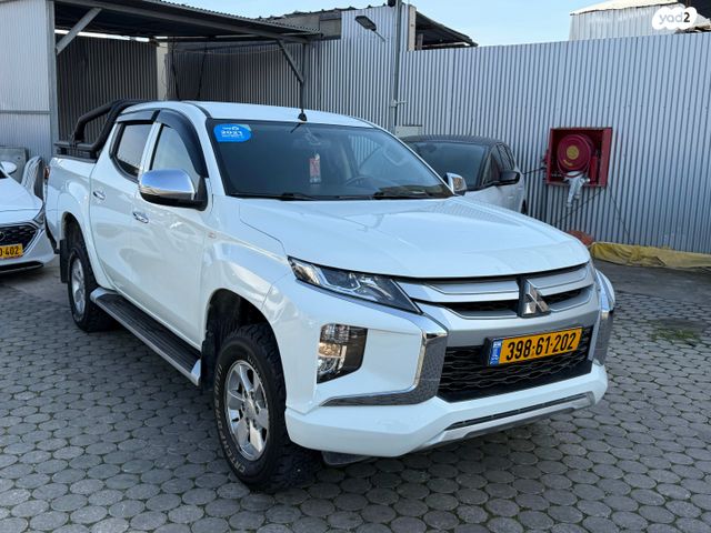 מיצובישי טרייטון / L200