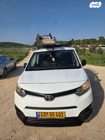 טויוטה פרואייס סיטי