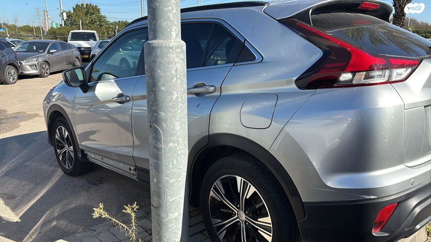 מודעת רכב מיצובישי אקליפס קרוס 1