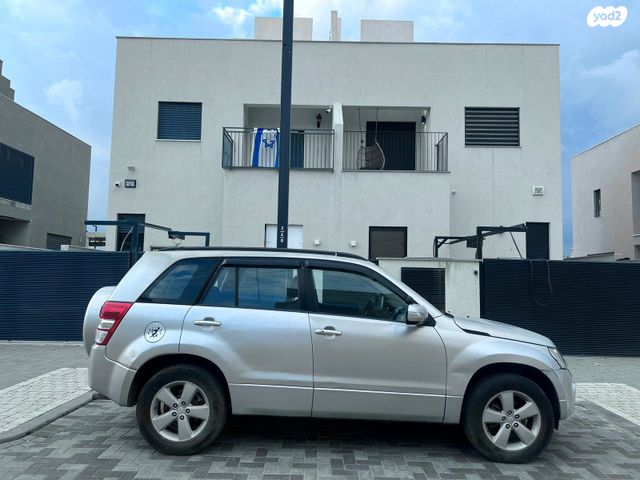 מודעת רכב סוזוקי גרנד ויטרה 2