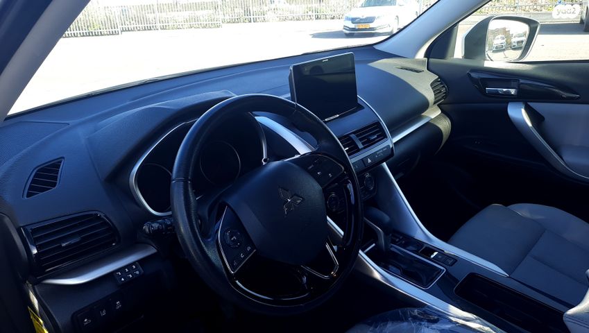 מיצובישי אקליפס קרוס