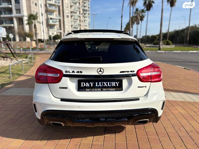 מרצדס-בנץ GLA