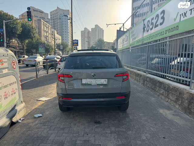 סקודה קארוק