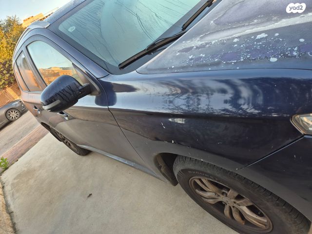 מיצובישי אאוטלנדר