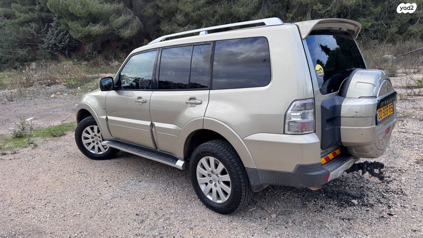 מיצובישי פג'רו