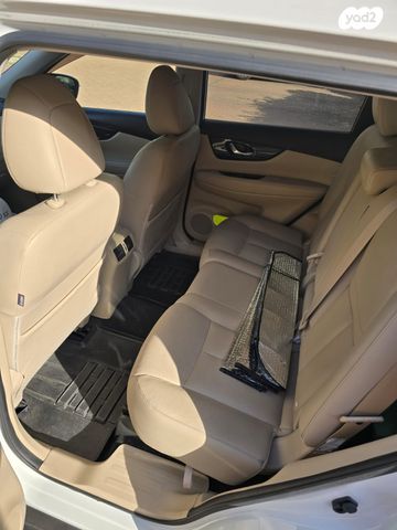 ניסאן אקס טרייל