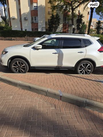 ניסאן אקס טרייל