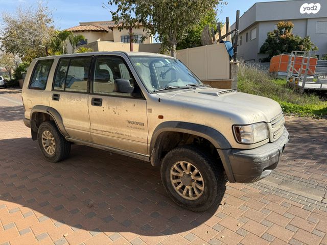 מודעת רכב איסוזו טרופר