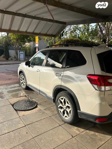 סובארו פורסטר