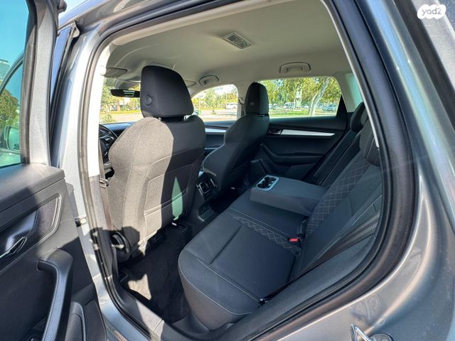 סקודה קארוק