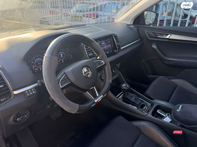 סקודה קארוק