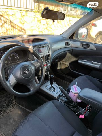 סובארו פורסטר