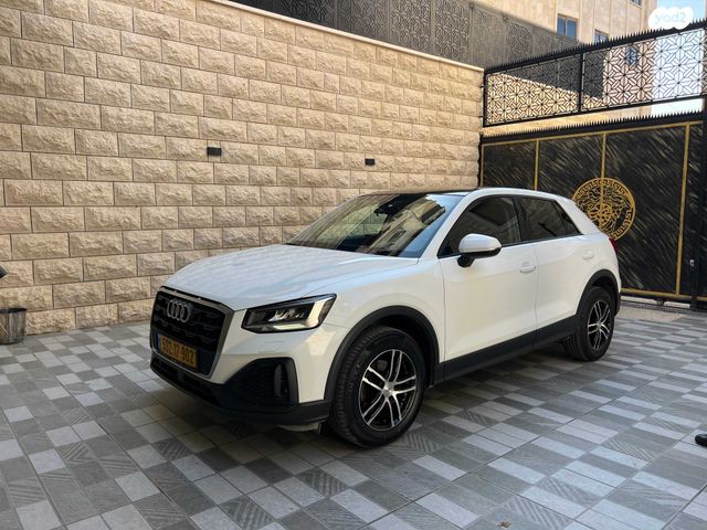 מודעת רכב אאודי Q2