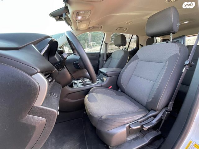 שברולט טראוורס