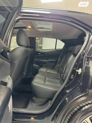 מיצובישי אקליפס קרוס