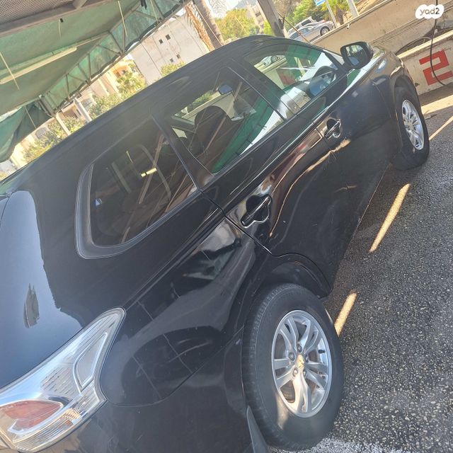 מיצובישי אאוטלנדר