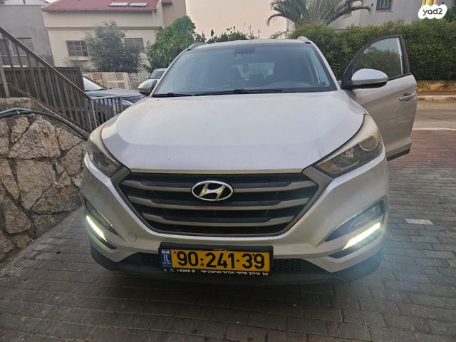 מודעת רכב יונדאי טוסון