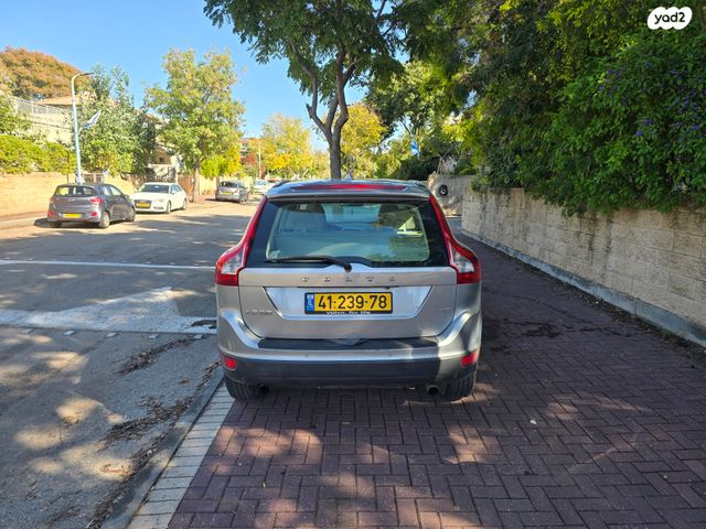 וולוו XC60