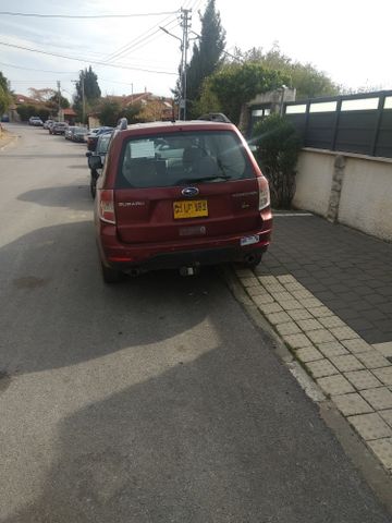 מודעת רכב סובארו פורסטר