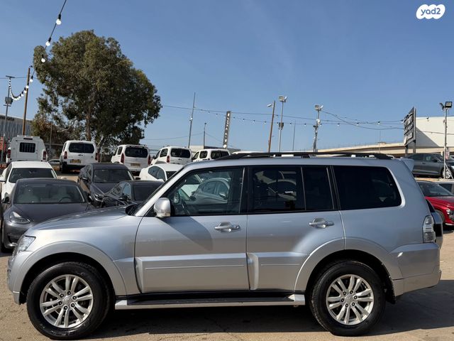 מיצובישי פג'רו