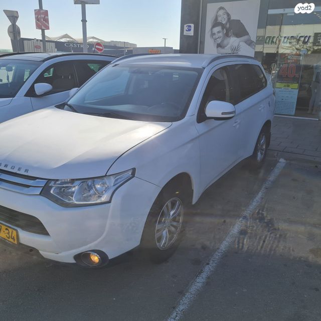 מיצובישי אאוטלנדר