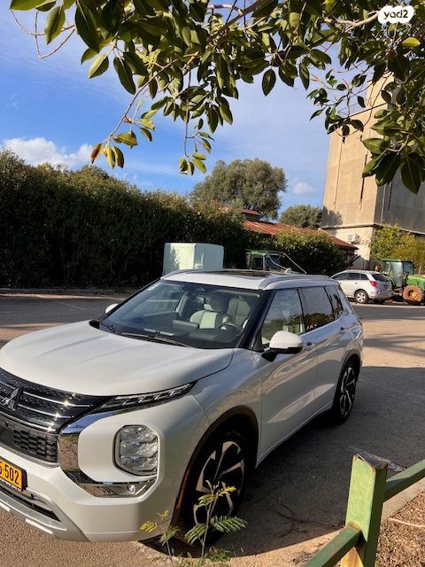 מודעת רכב מיצובישי אאוטלנדר