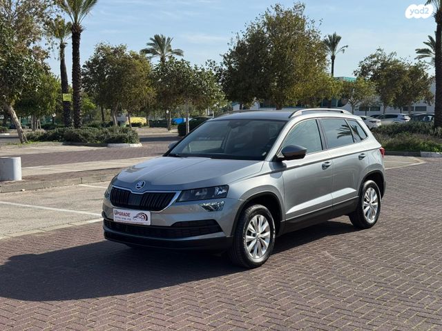 מודעת רכב סקודה קארוק