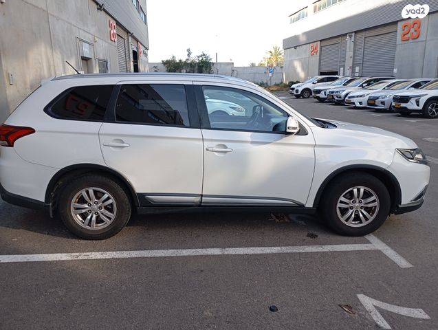 מודעת רכב מיצובישי אאוטלנדר