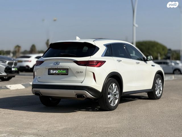 אינפיניטי QX50